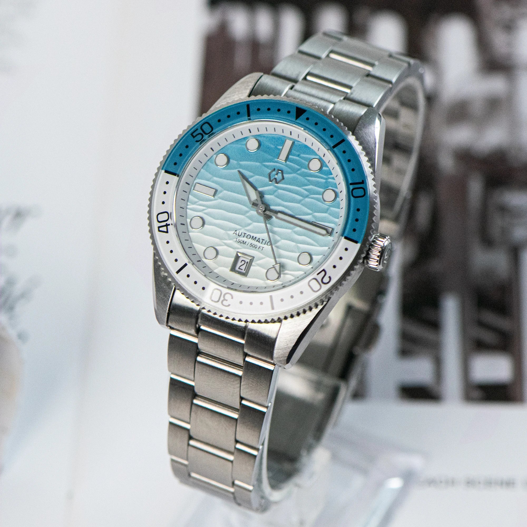 Men's Automatic Dive Watch With Ocean Blue White Ripple Movement